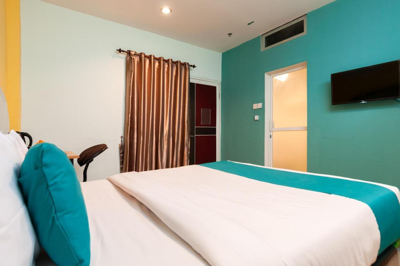 Sans Hotel Finest Medan Eksteriør bilde