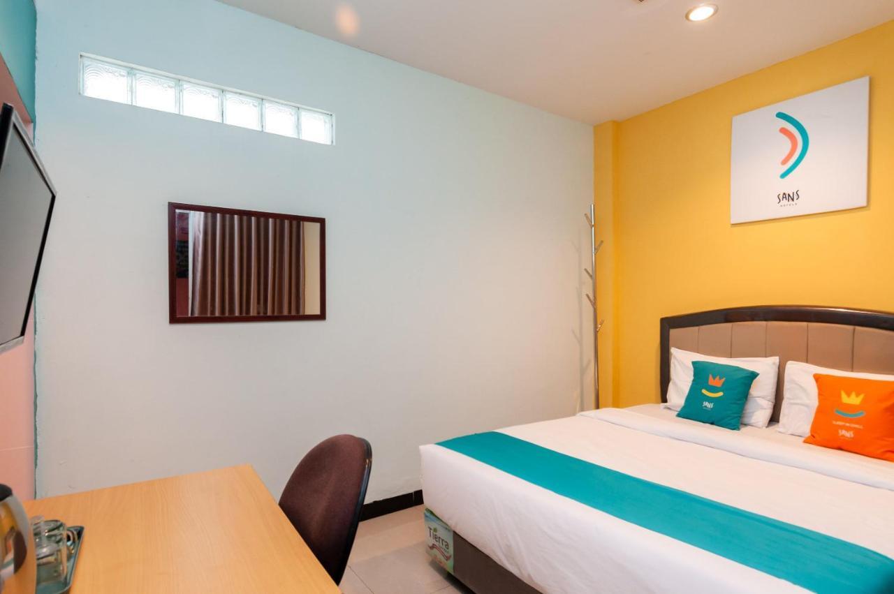 Sans Hotel Finest Medan Eksteriør bilde